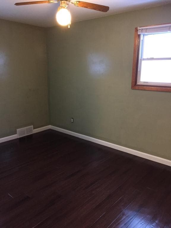 Building Photo - 205 Argus Dr