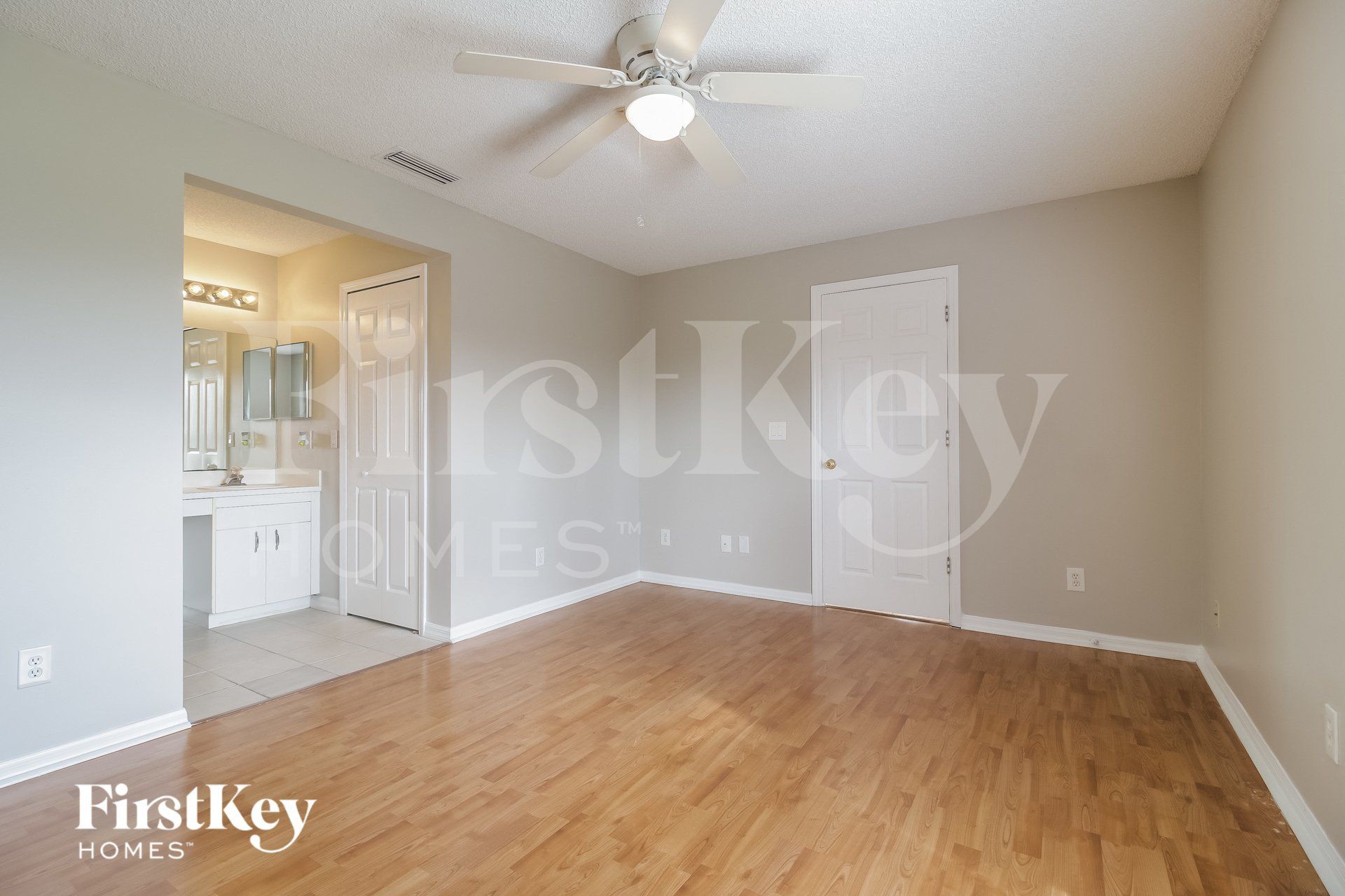 Building Photo - 1674 Waltz St SE