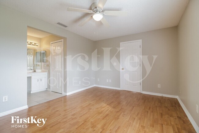 Building Photo - 1674 Waltz St SE