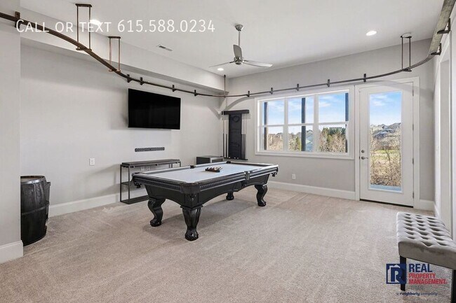 Building Photo - 273 Rich Cir