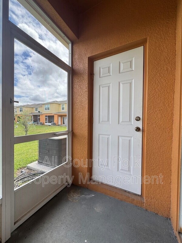 Building Photo - 4054 Winding Vine Dr