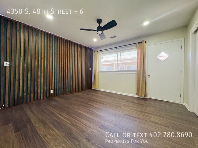 Building Photo - 4350 S 48th St