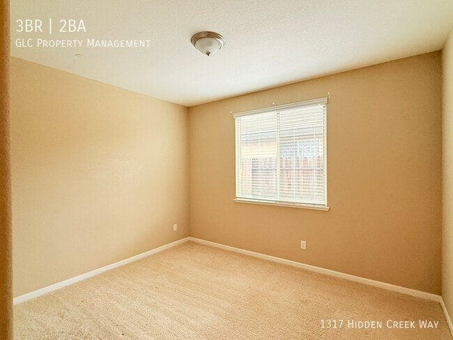 Building Photo - 1317 Hidden Creek Way