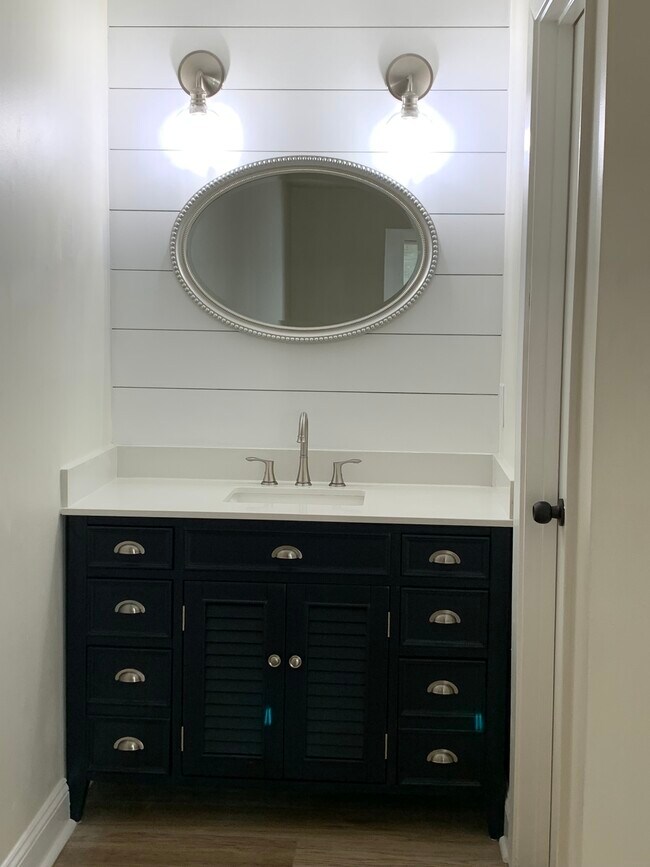 Building Photo - 524 Warm Springs Cir