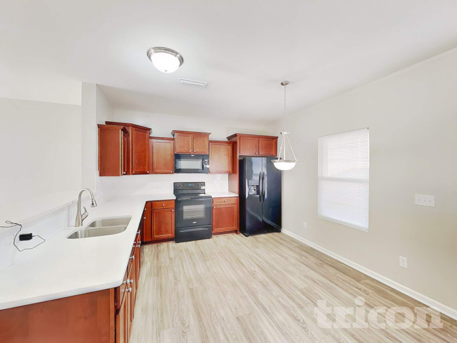 Building Photo - 2491 Marthas Ridge Dr