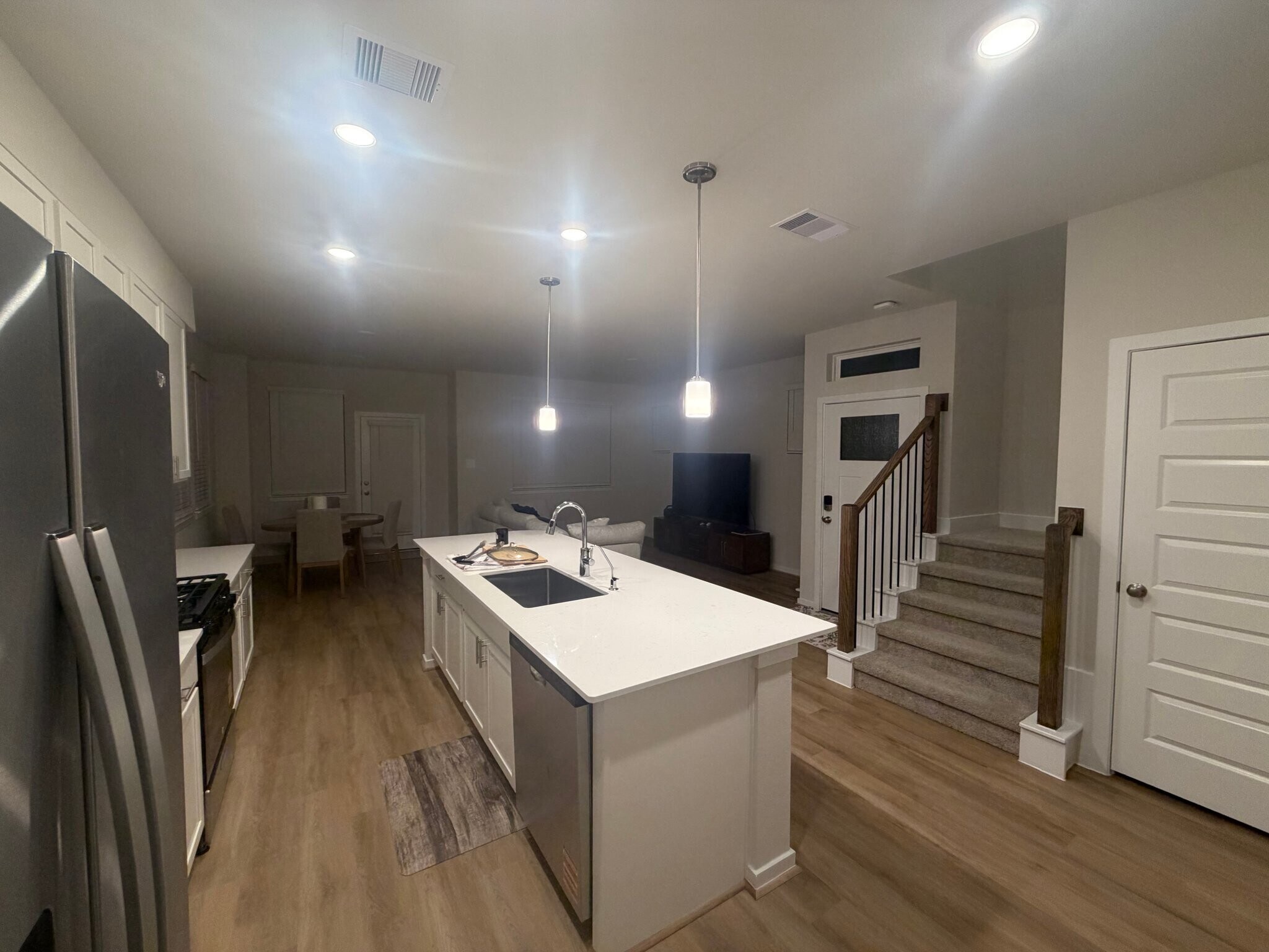 Building Photo - 4206 Laurel Oak Cir