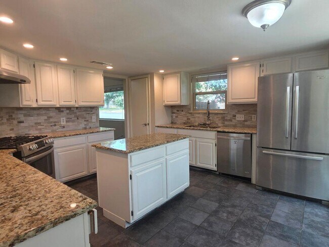 Building Photo - 4701 Ganymede Dr