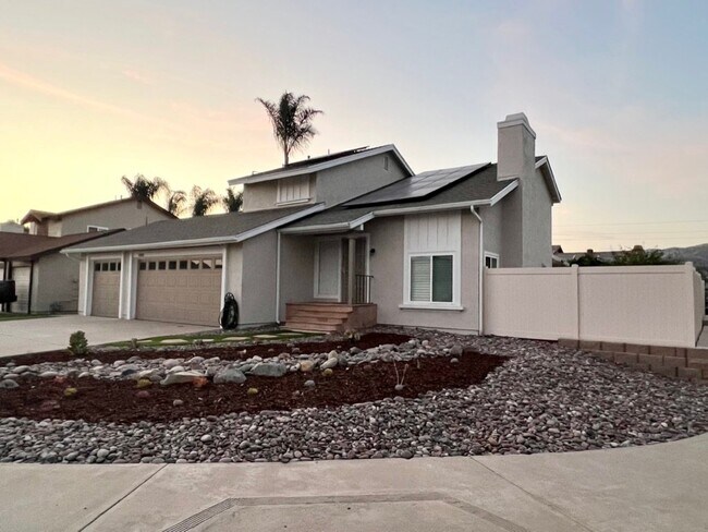 Building Photo - 10692 Braverman Dr