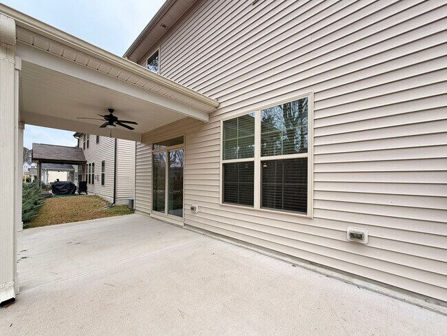 Building Photo - 7336 Birchshire Dr