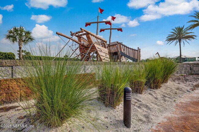 Building Photo - 290 RUM RUNNER Way
