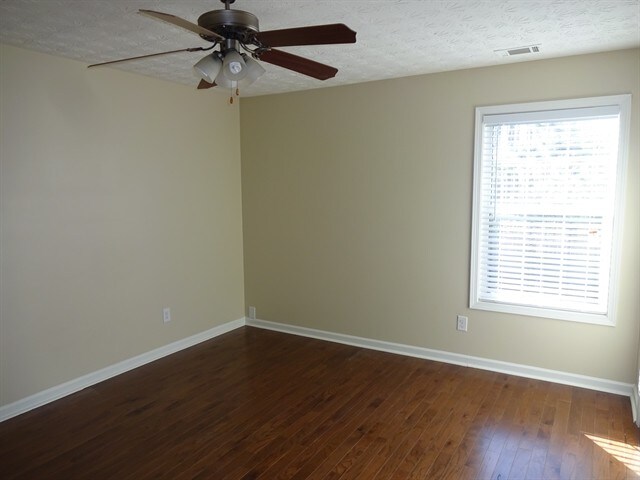 Building Photo - 2820 Wadley Ln
