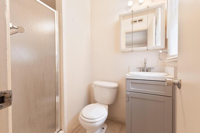 Building Photo - 2809 61st St