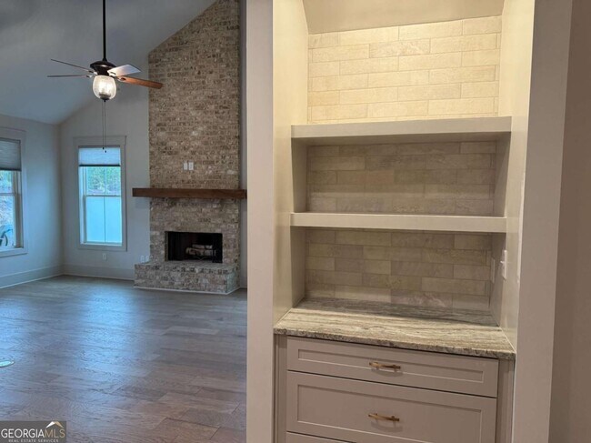 Building Photo - 1181 Hidden Hills Cir