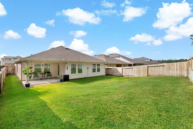 Building Photo - 21521 Starry Night Dr
