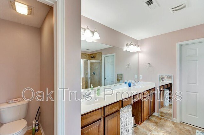 Building Photo - 113 Swiftwater Way