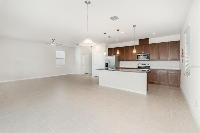 Building Photo - 3619 Voyager Ln