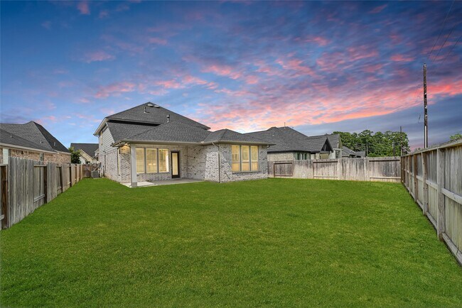 Building Photo - 9339 Galloway Wds Trl