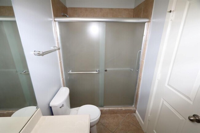 Building Photo - 28238 Daystrom Ln
