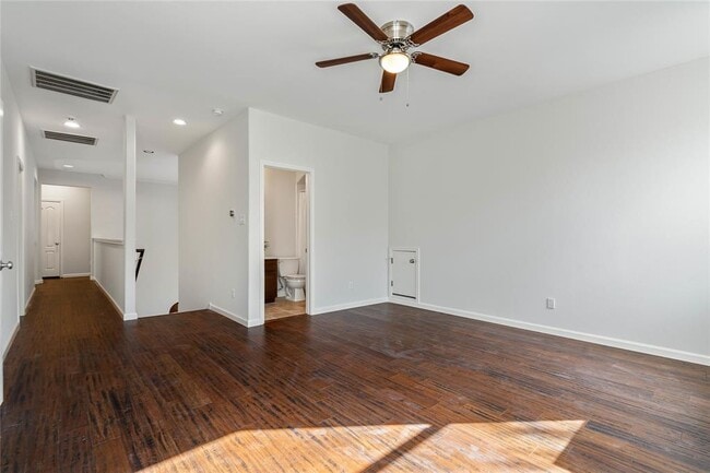 Building Photo - 7508 Jaborandi Dr