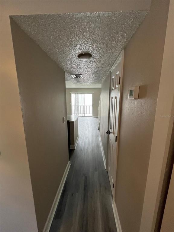 Building Photo - 705 Russell Ln