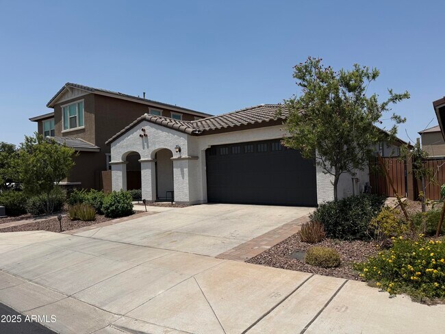 Building Photo - 9520 W Turney Ave