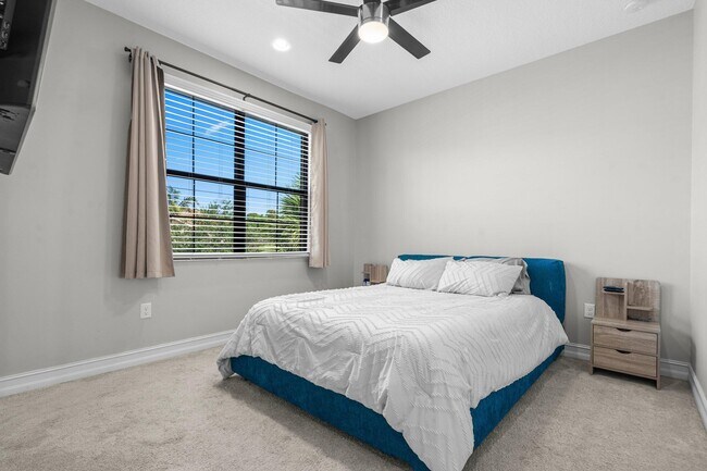 Building Photo - 14543 White Jade Terrace