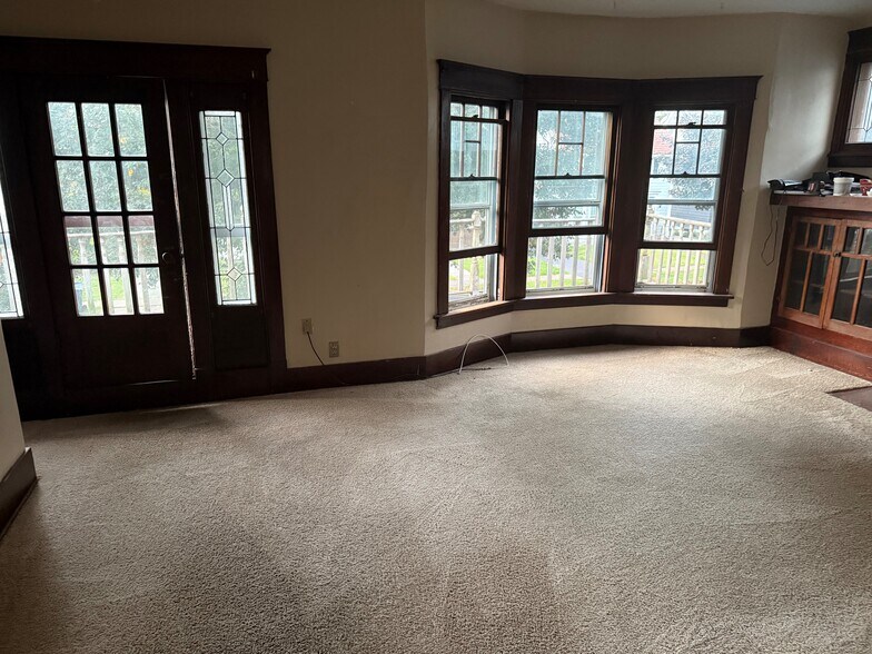 living room - 97 Rutland St