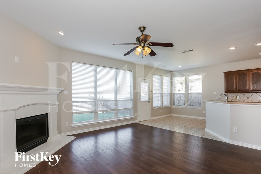 Building Photo - 856 San Miguel Trail