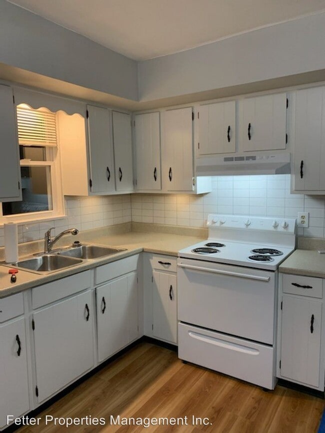 Building Photo - 1120 IN-662