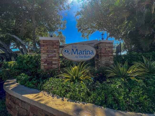Building Photo - 2501 Marina Isle Way