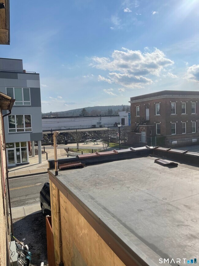 Building Photo - 85 Franklin St