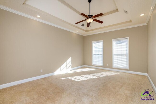 Building Photo - 601 Huntwood Ln