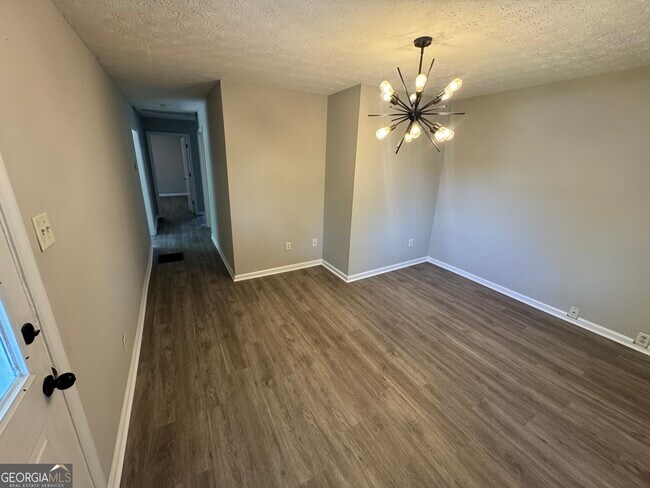 Building Photo - 125 W Washington St