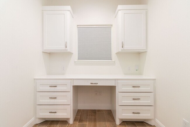 Building Photo - Available with our Lease with Purchase Opt...