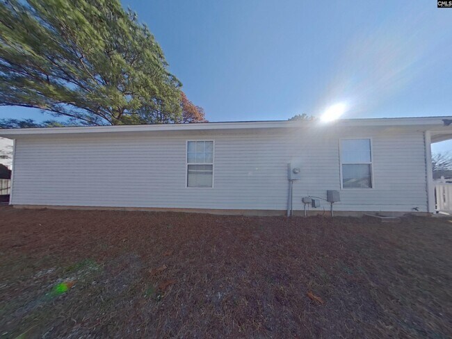 Building Photo - 3 Glen Knoll Ct