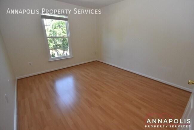 Building Photo - 8725 Spring Brook Way