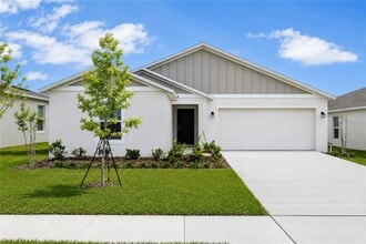 Building Photo - 2406 McKinley Dr