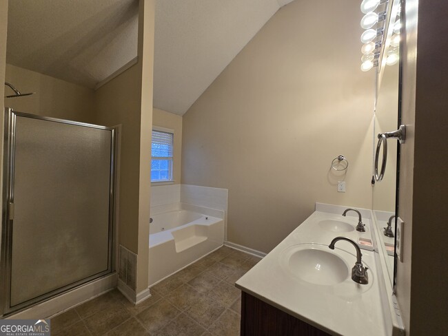 Building Photo - 5195 Miller Woods Trail