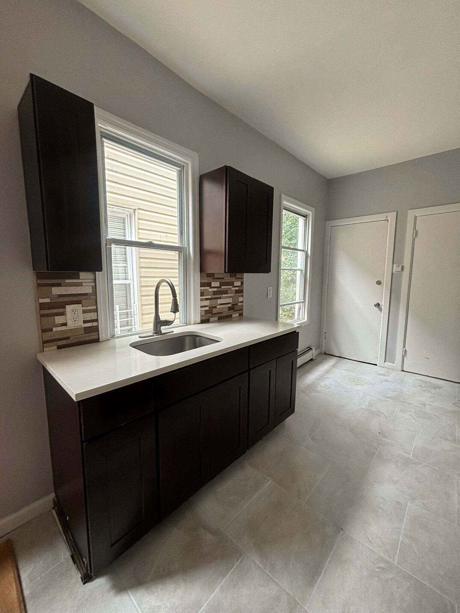 Building Photo - 261 N 19th St