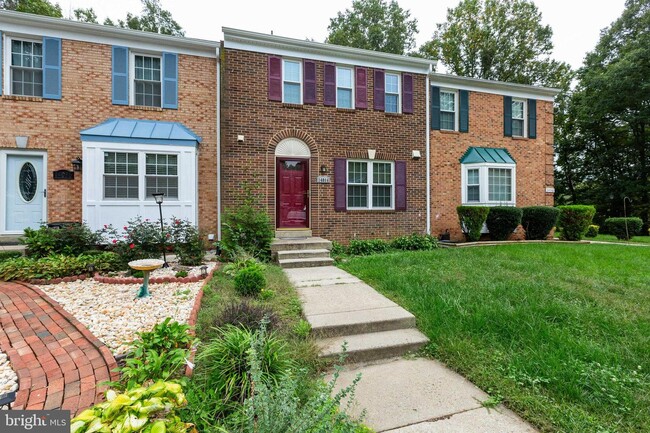 Primary Photo - 14084 Fallbrook Ln