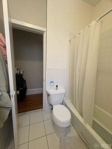 Building Photo - 63 Dana St