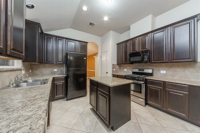 Building Photo - 3418 Lily Ranch Dr