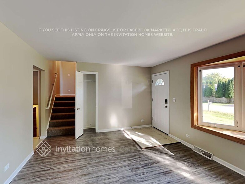 Building Photo - 26W064 Harrison St