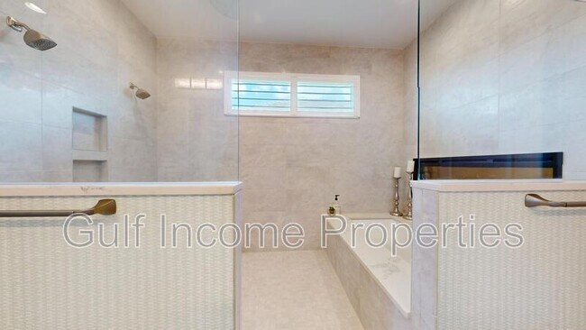 Building Photo - 318 Whistler Gln