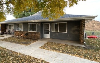 Building Photo - Spencer Manor Apartments