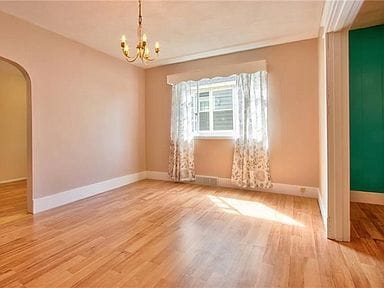 Dinning Area - 1704 State Ave