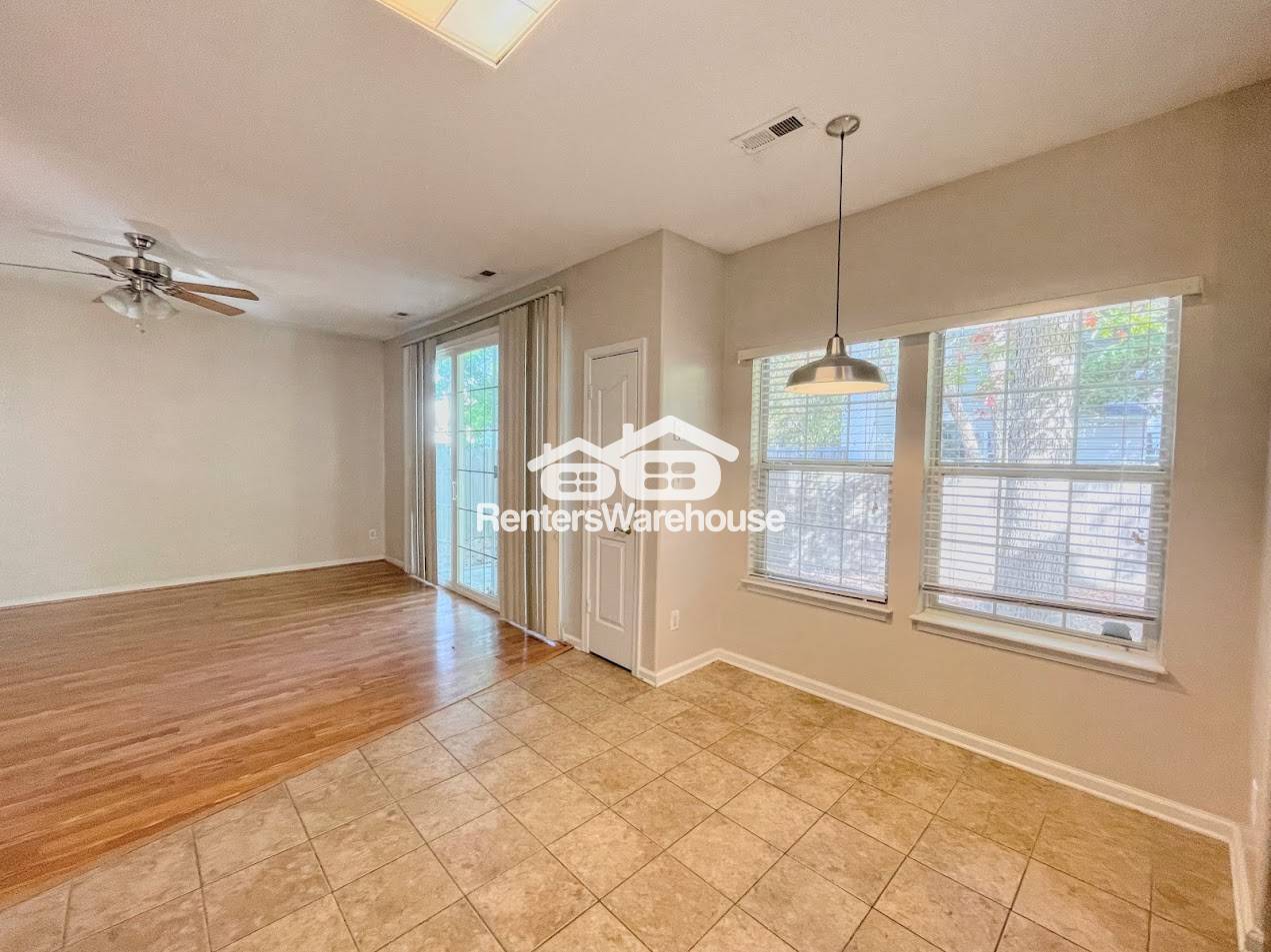 Building Photo - 805 Greystone Trce