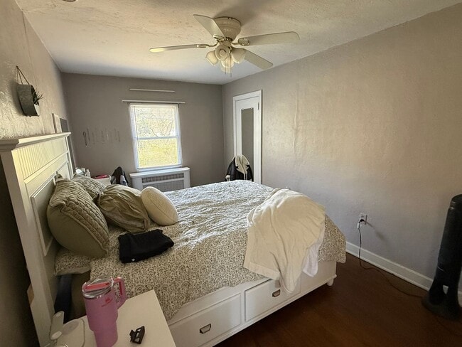 Building Photo - 3870 Beechwood Blvd