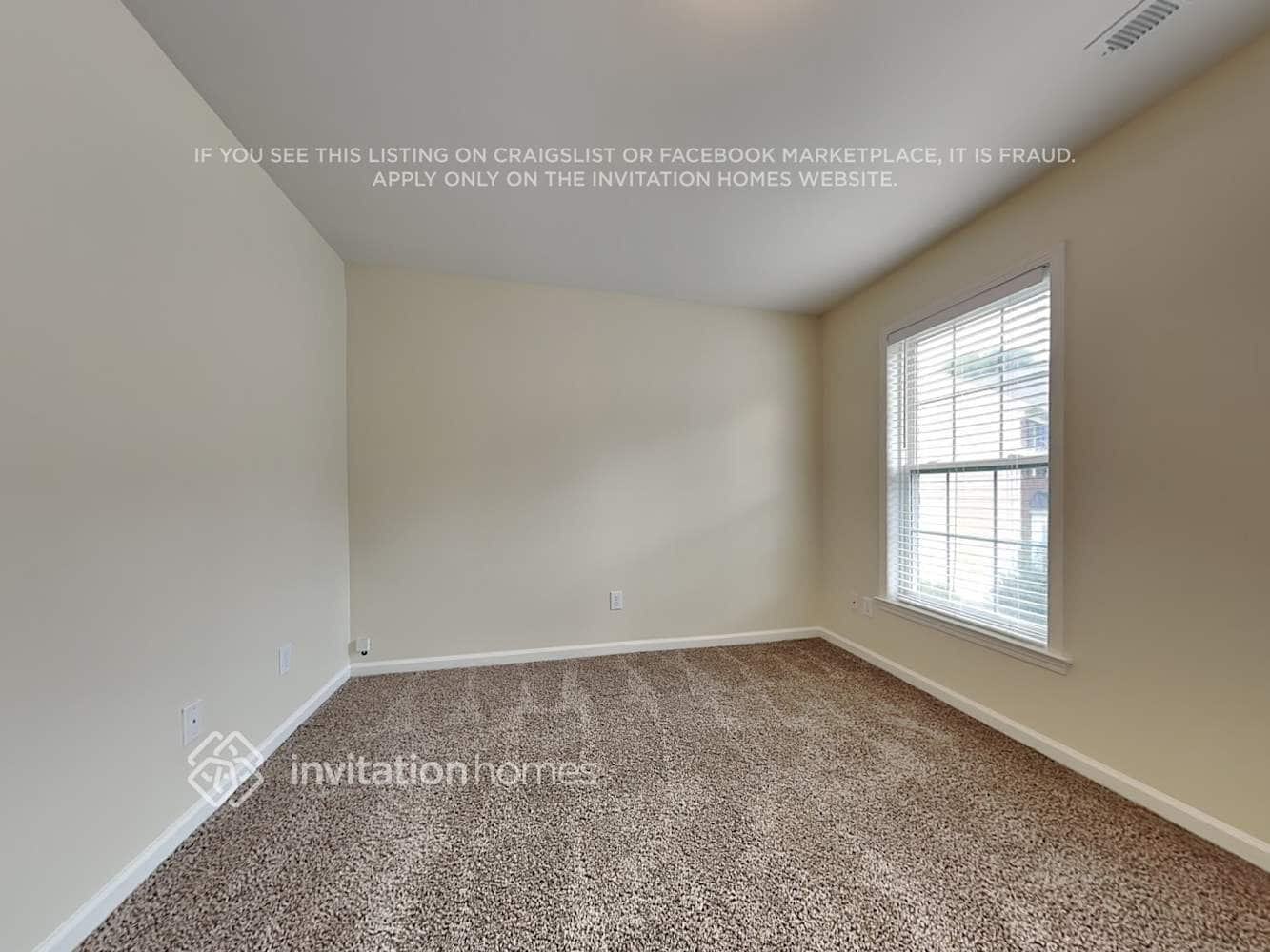 Building Photo - 8934 Lizzie Ln