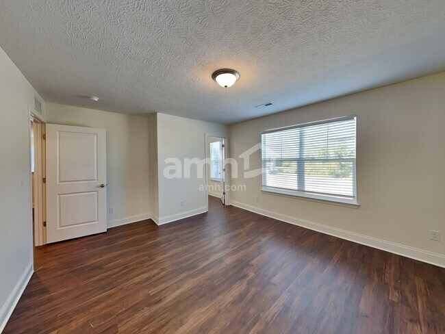 Building Photo - 12532 Dardevle Ct